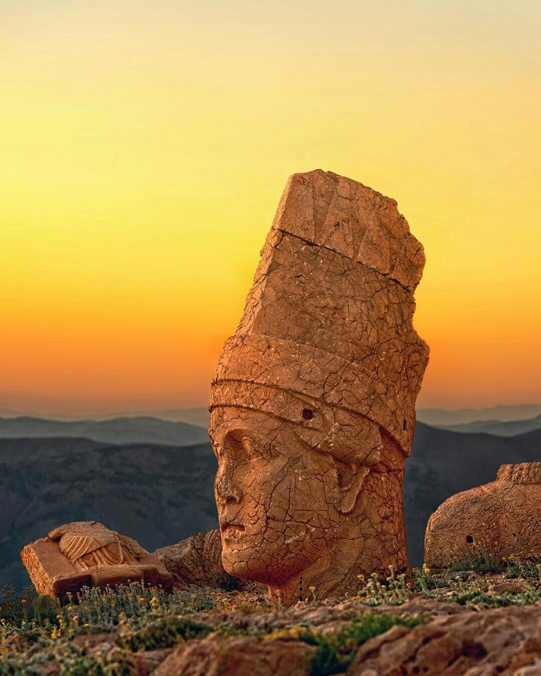 Nemrut'ta Gün Batımlı NEMRUT -  ŞANLIURFA - MARDİN BUTİK TURU